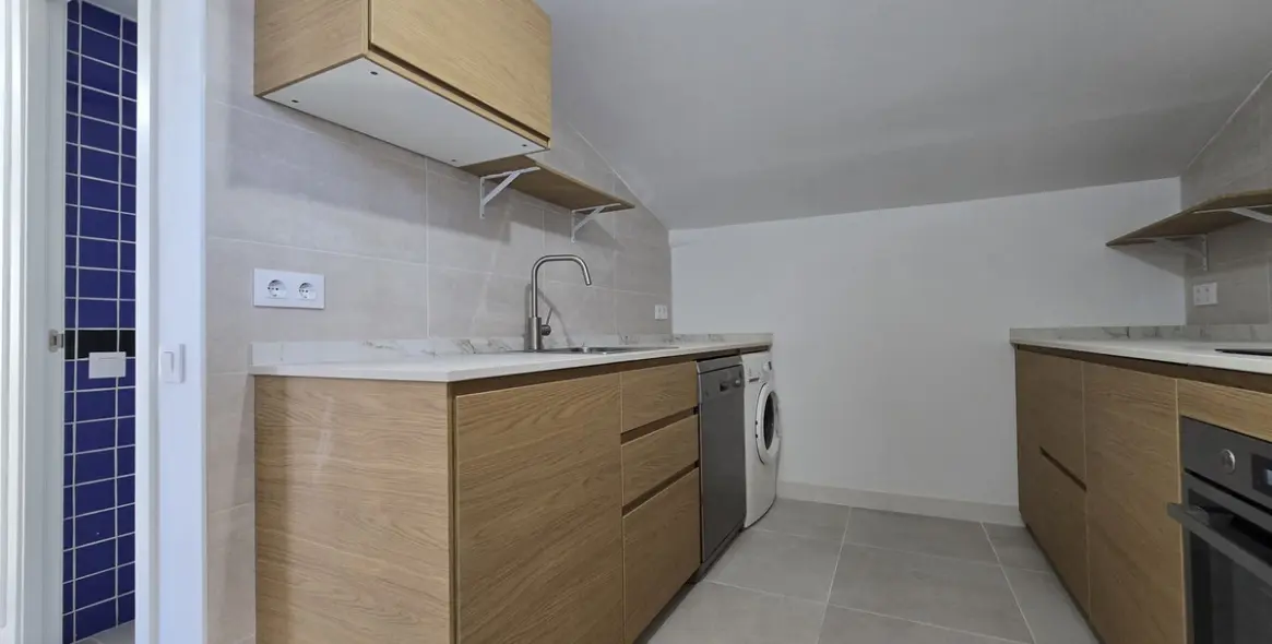 Долгосрочная аренда дома на две семьи в Elviria 16