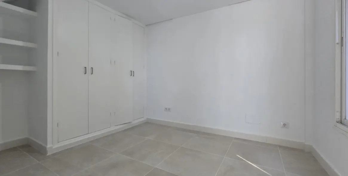 Alquiler a largo plazo de casa pareada en Elviria 26