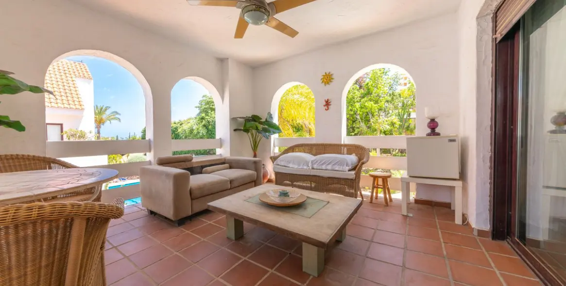 Долгосрочная аренда апартаментов на первом этаже в Marbella (район Marbella) 4