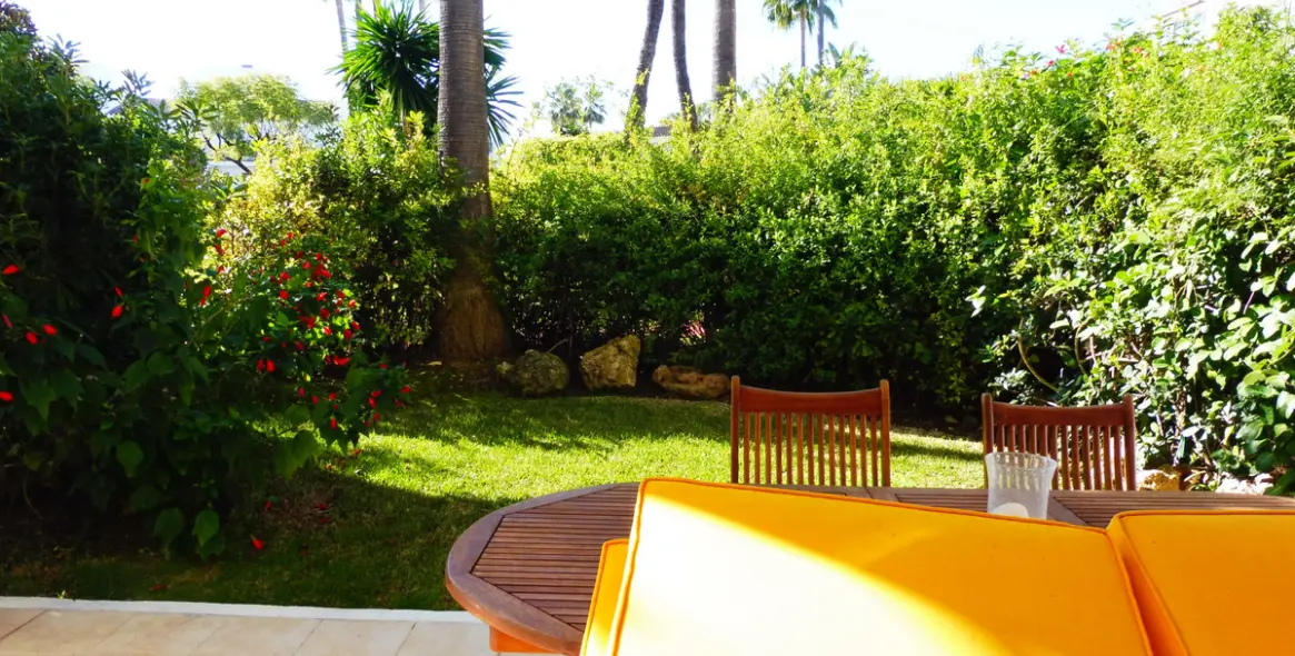 Долгосрочная аренда апартаментов на первом этаже в Marbella (район Marbella) 9