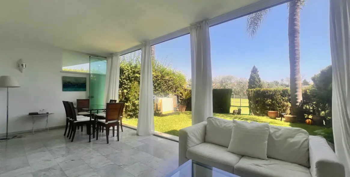 Long-term rent of middle floor apartment in Guadalmina Baja 1