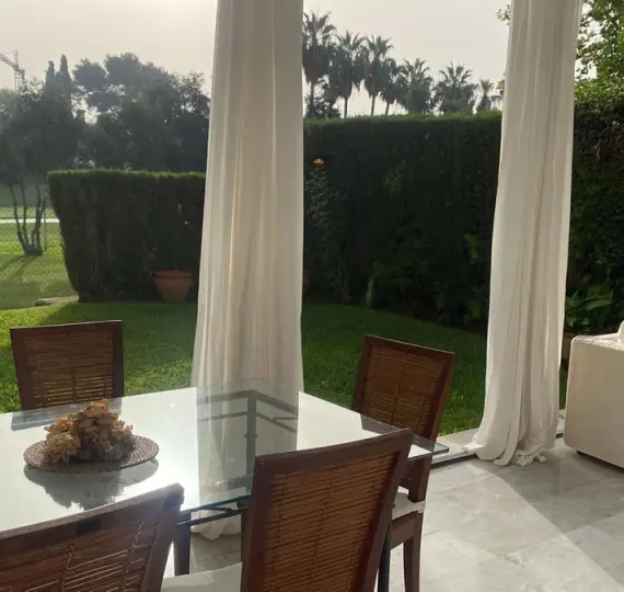Long-term rent of middle floor apartment in Guadalmina Baja