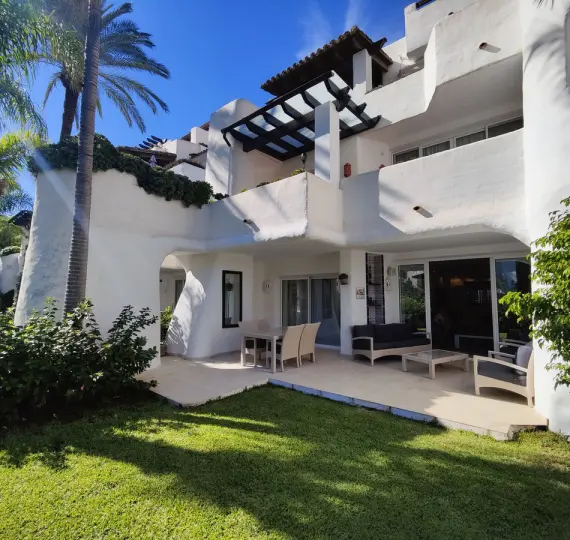 Long-term rent of ground floor apartment in Puerto Banús