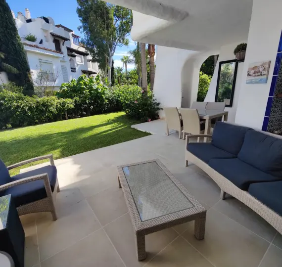 Long-term rent of ground floor apartment in Puerto Banús