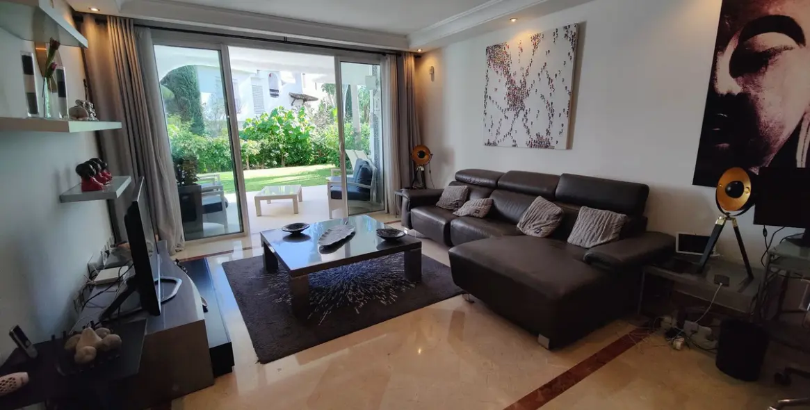 Долгосрочная аренда апартаментов на первом этаже в Puerto Banús 5