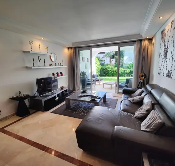 Long-term rent of ground floor apartment in Puerto Banús