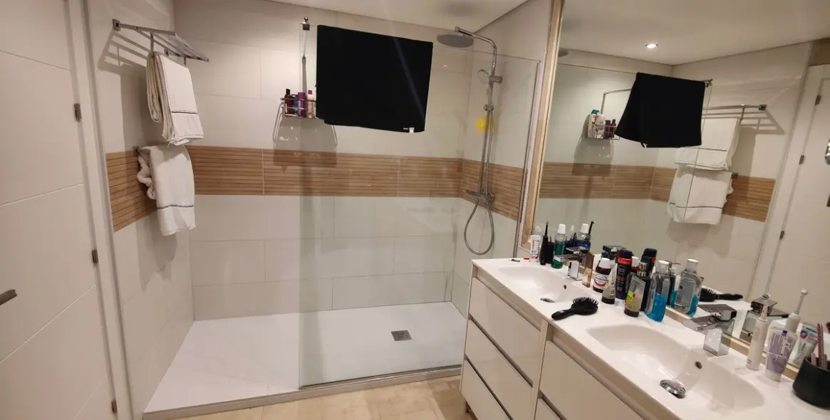 Долгосрочная аренда апартаментов на первом этаже в Puerto Banús 15