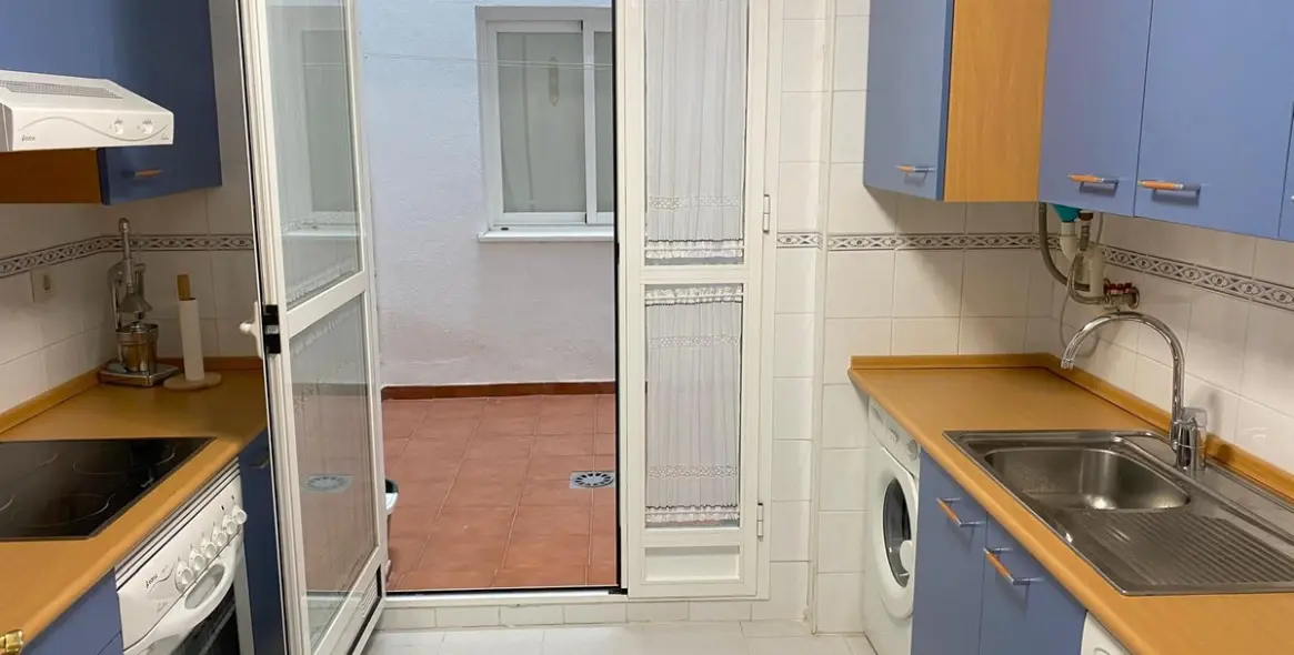 Долгосрочная аренда апартаментов на первом этаже в Marbella (район The Golden Mile) 5