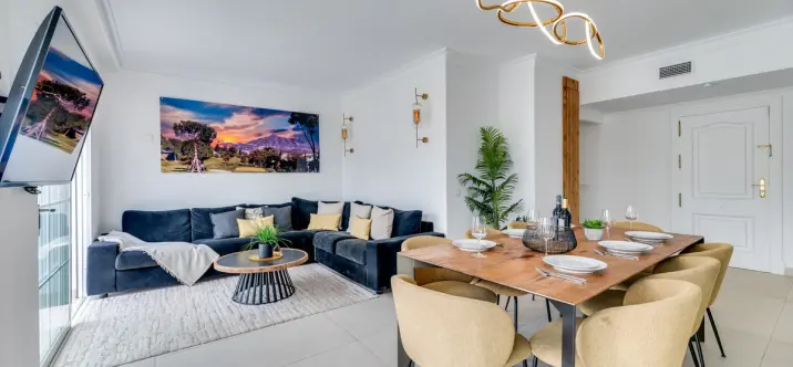 Short-term rent of middle floor apartment in Nueva Andalucía 0