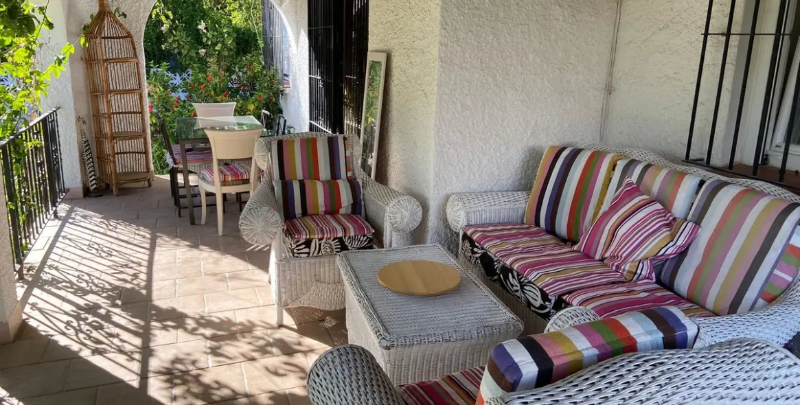 Долгосрочная аренда  отдельно стоящей виллы в Río Real 4