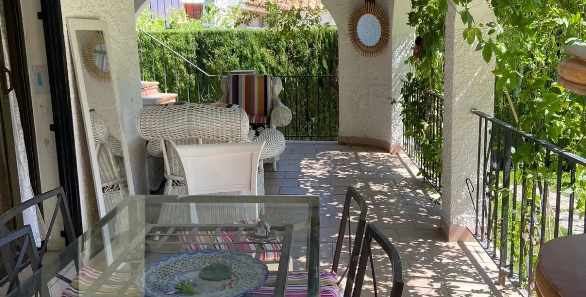 Долгосрочная аренда  отдельно стоящей виллы в Río Real 5