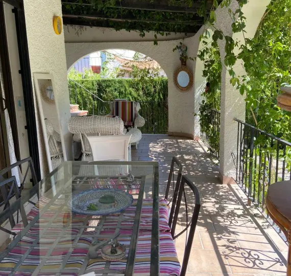 Long-term rent of detached villa in Río Real