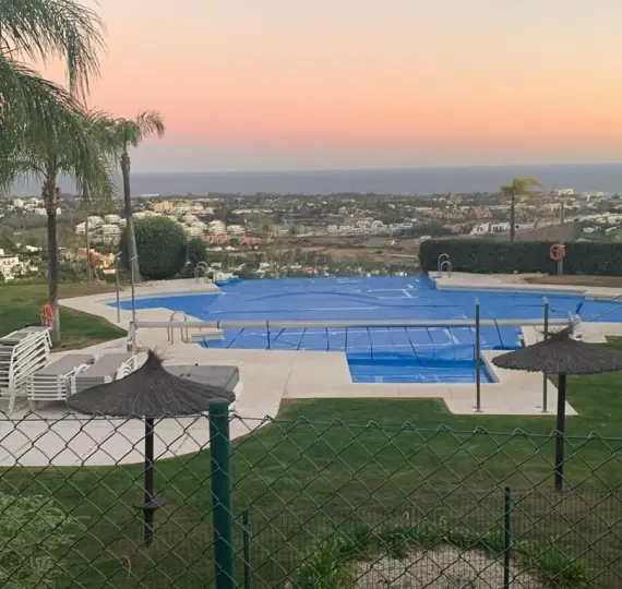 Long-term rent of middle floor apartment in Benahavís