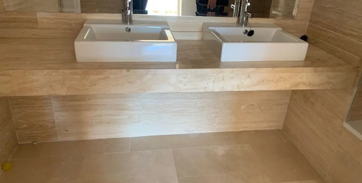 Долгосрочная аренда апартаментов на среднем этаже в Benahavís 16