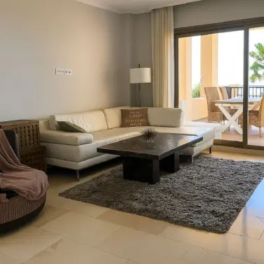 Alquiler a largo plazo de apartamento en planta media en Benahavís