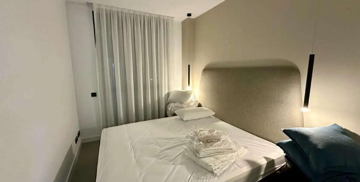 Long-term rent of middle floor apartment in Altos de los Monteros 17