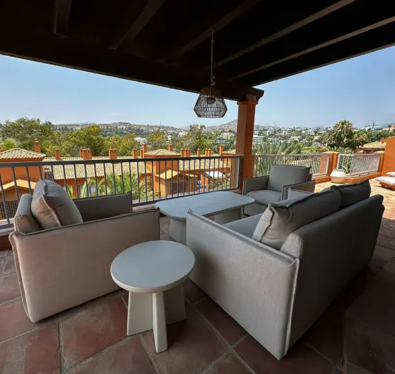 Long-term rent of penthouse in Atalaya