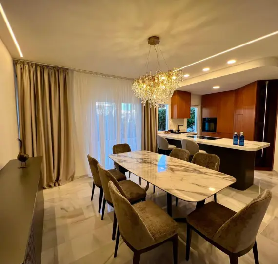 Ground floor apartment R5190862