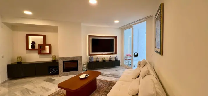 Long-term rent of ground floor apartment in The Golden Mile 1
