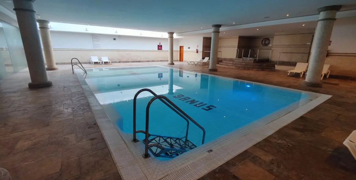 Долгосрочная аренда апартаментов на среднем этаже в Marbella 27