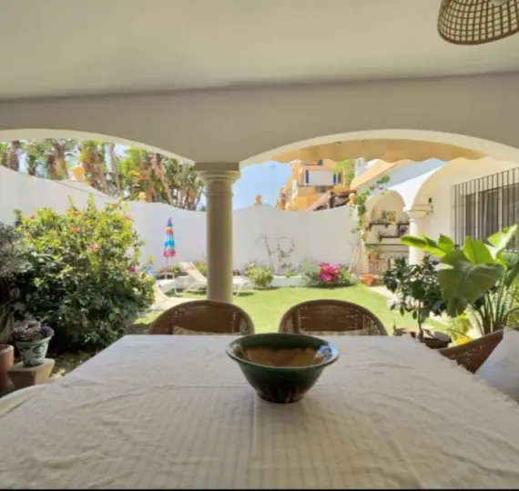 Долгосрочная аренда дома на две семьи в San Pedro de Alcántara