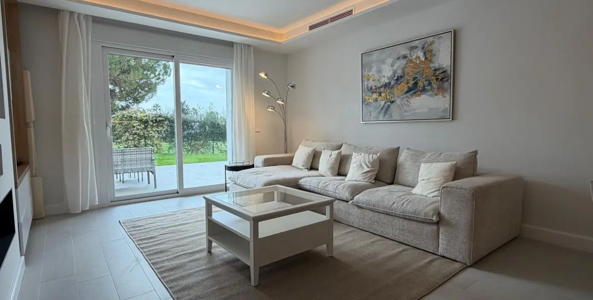 Long-term rent of ground floor apartment in Nueva Andalucía 4