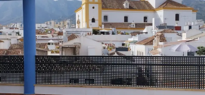 Long-term rent of penthouse in Marbella 0