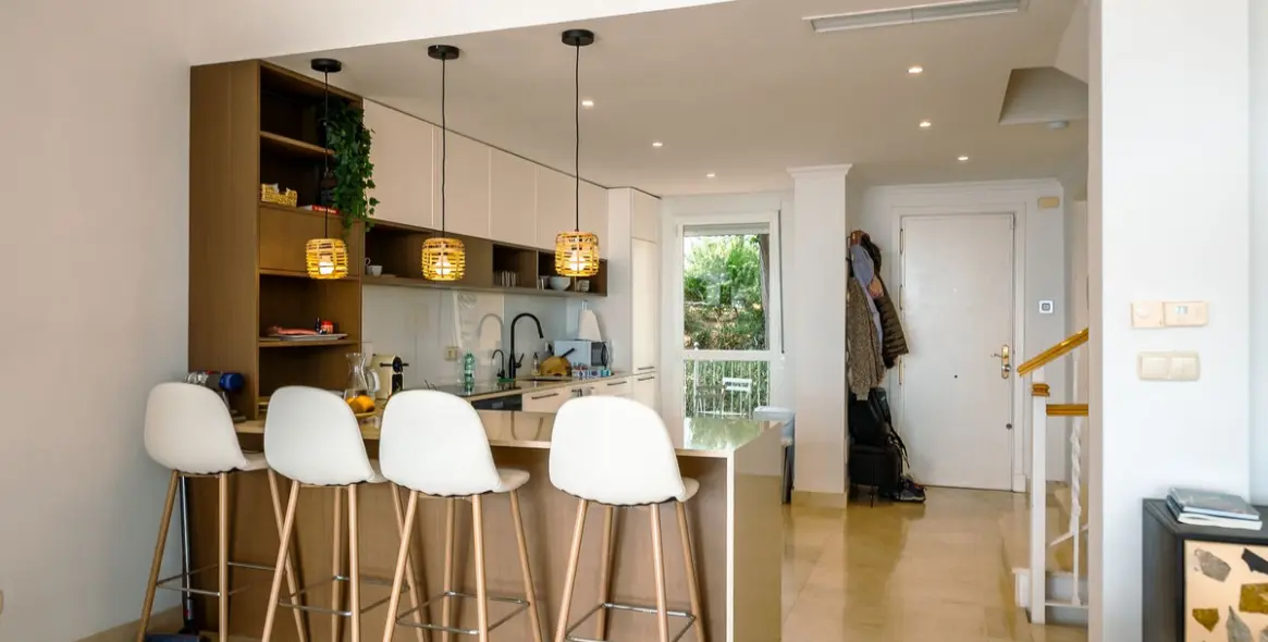 Long-term rent of semi-detached house in Elviria 5