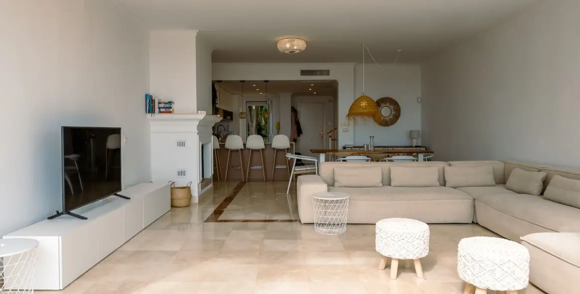 Long-term rent of semi-detached house in Elviria 7