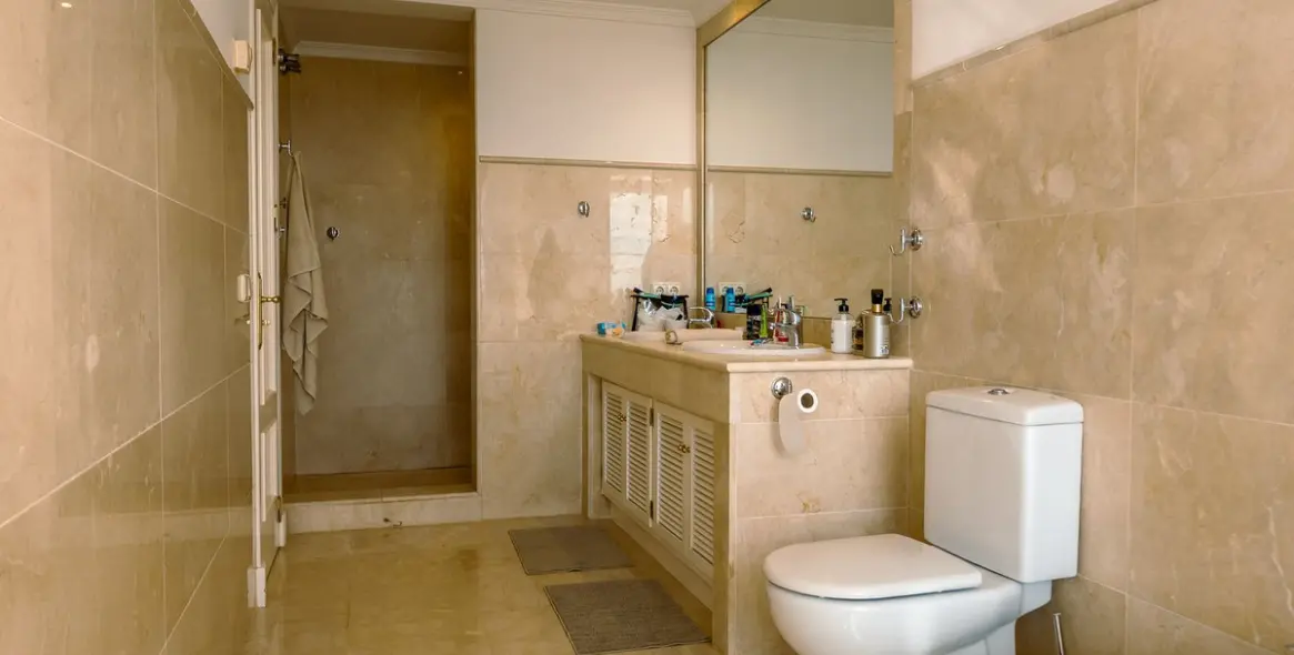 Long-term rent of semi-detached house in Elviria 14