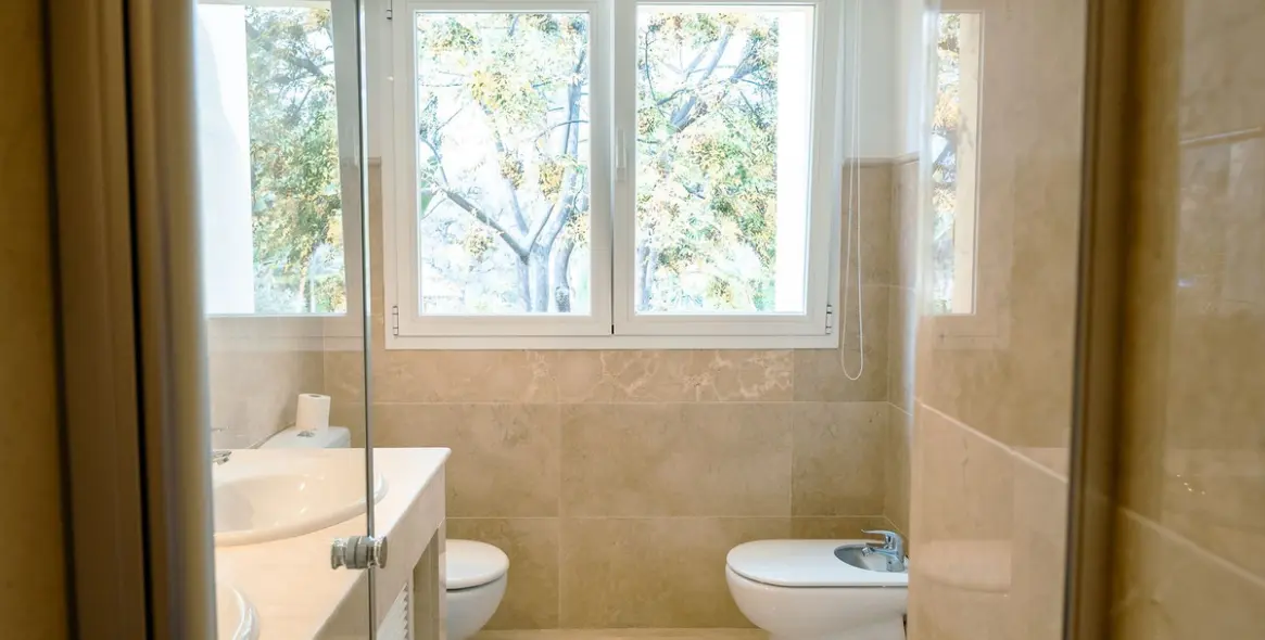 Long-term rent of semi-detached house in Elviria 18