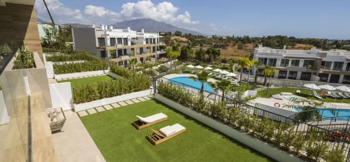 Долгосрочная аренда апартаментов на среднем этаже в Atalaya 0