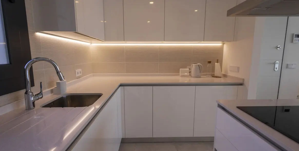 Долгосрочная аренда апартаментов на среднем этаже в Atalaya 12