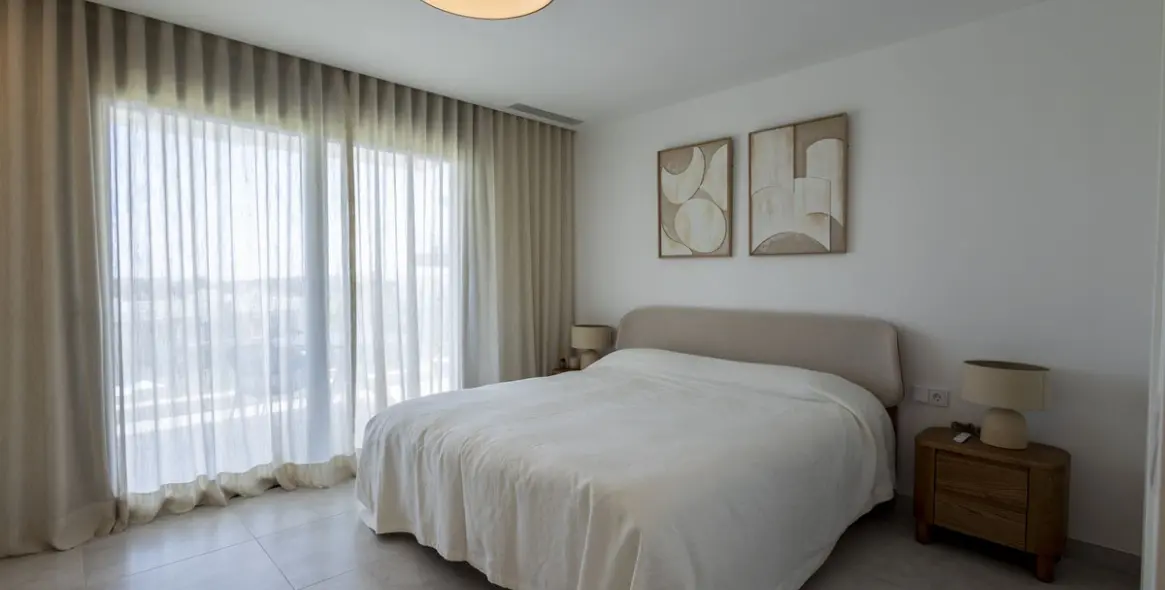 Долгосрочная аренда апартаментов на среднем этаже в Atalaya 18