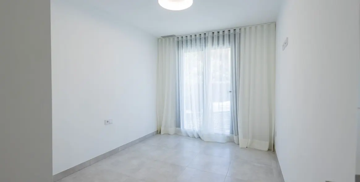 Долгосрочная аренда апартаментов на среднем этаже в Atalaya 24