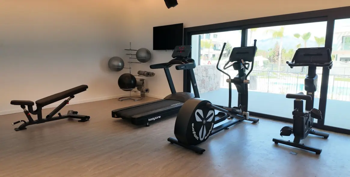 Долгосрочная аренда апартаментов на среднем этаже в Atalaya 28