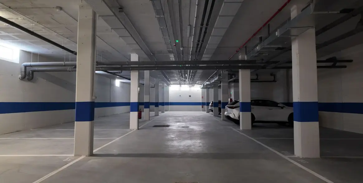 Долгосрочная аренда апартаментов на среднем этаже в Atalaya 29