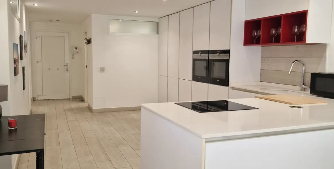 Long-term rent of ground floor apartment in Puerto Banús 5