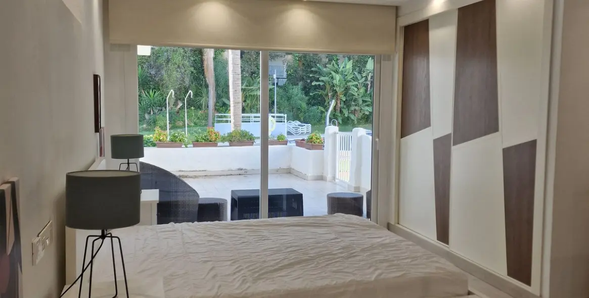 Long-term rent of ground floor apartment in Puerto Banús 9