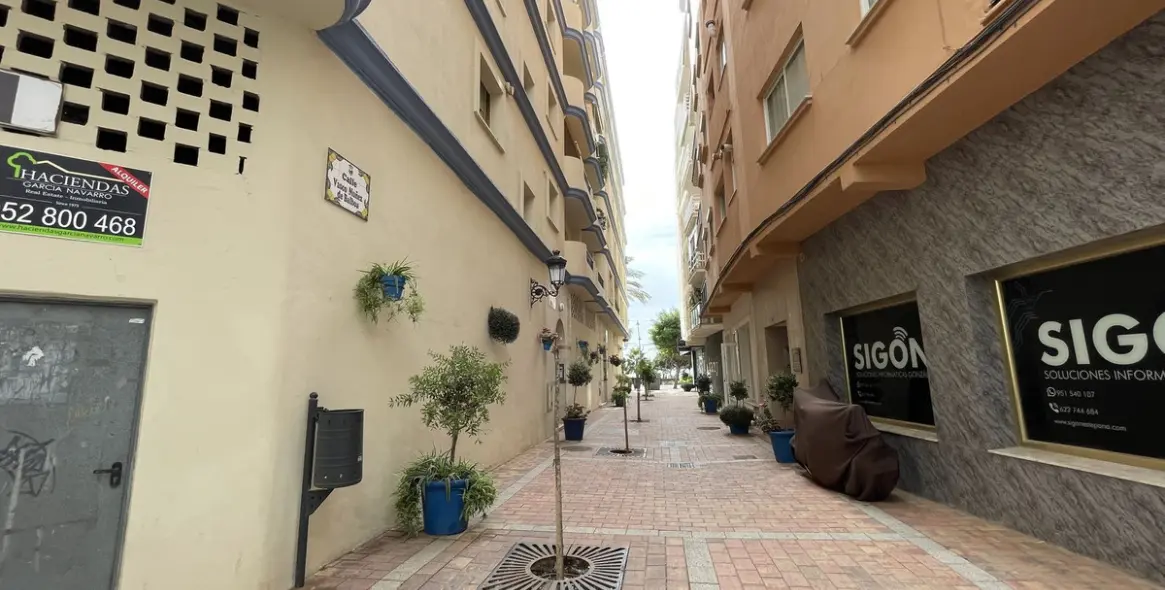Long-term rent of business in Estepona 10