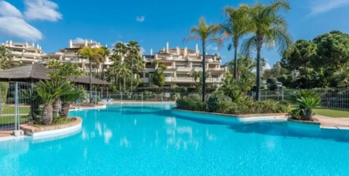 Long-term rent of penthouse duplex in Benahavís 1