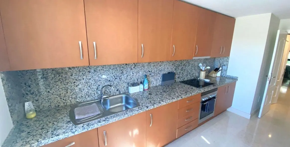 Long-term rent of penthouse duplex in Benahavís 16