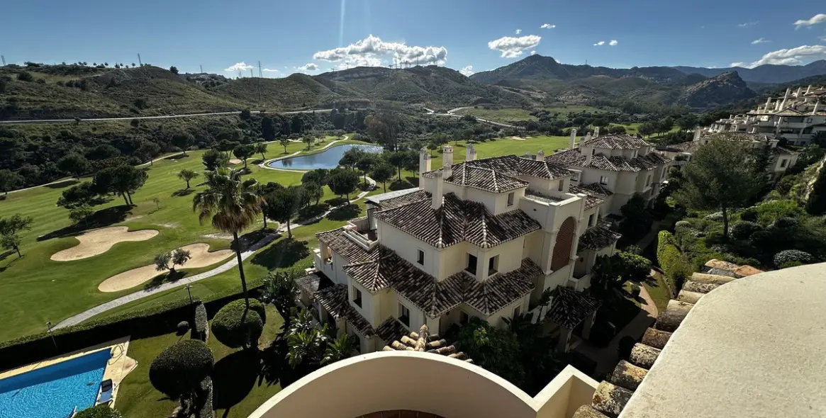 Долгосрочная аренда двухуровневого пентхауса в Benahavís 21