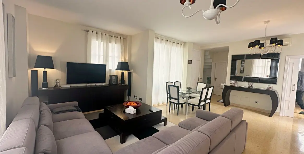 Долгосрочная аренда  отдельно стоящей виллы в Selwo 11