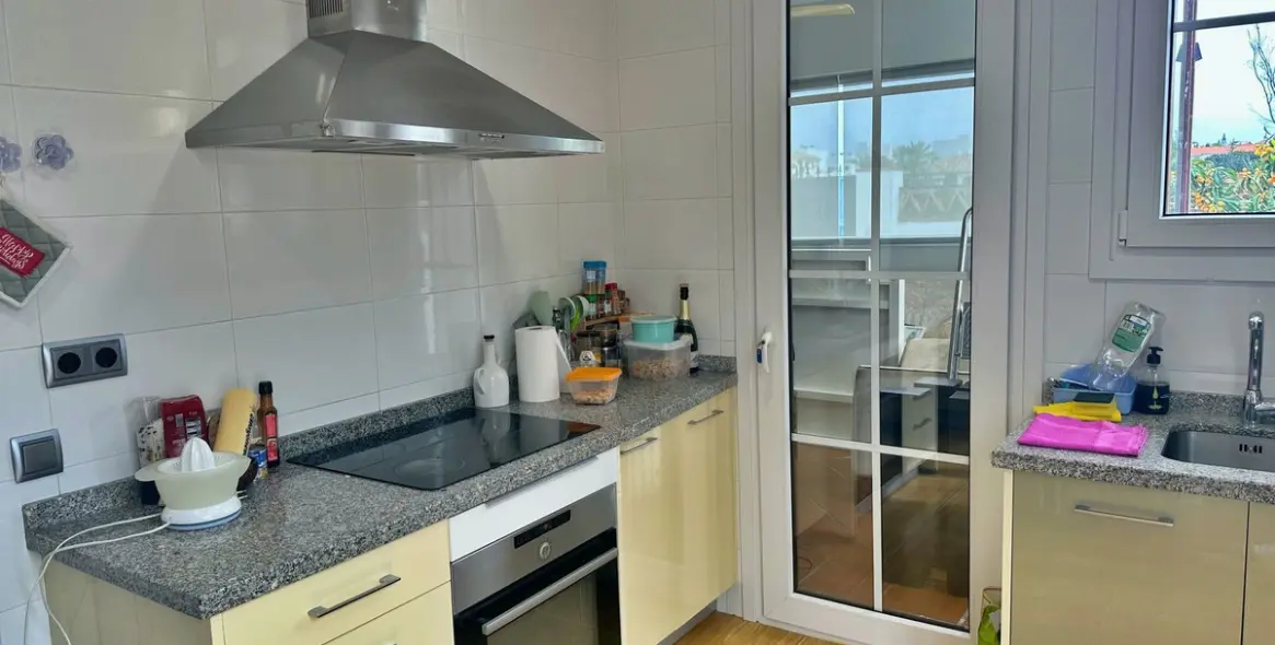 Долгосрочная аренда  отдельно стоящей виллы в Selwo 14