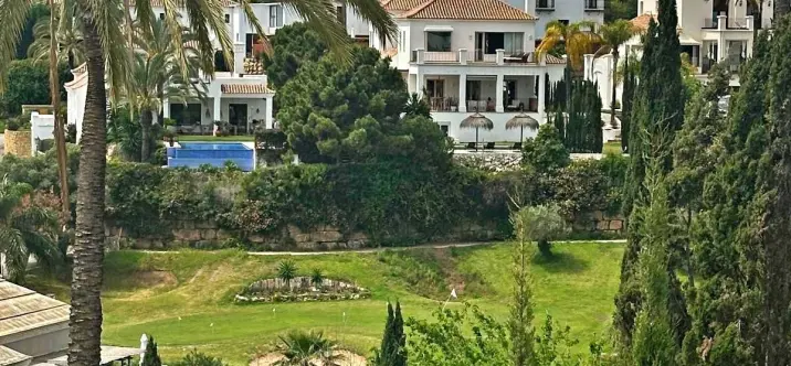 Long-term rent of detached villa in Selwo 2