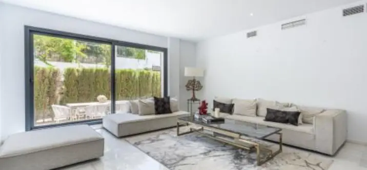 Ground floor apartment R5179861 1