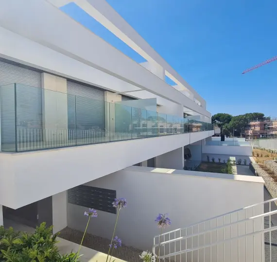 Long-term rent of middle floor apartment in Elviria