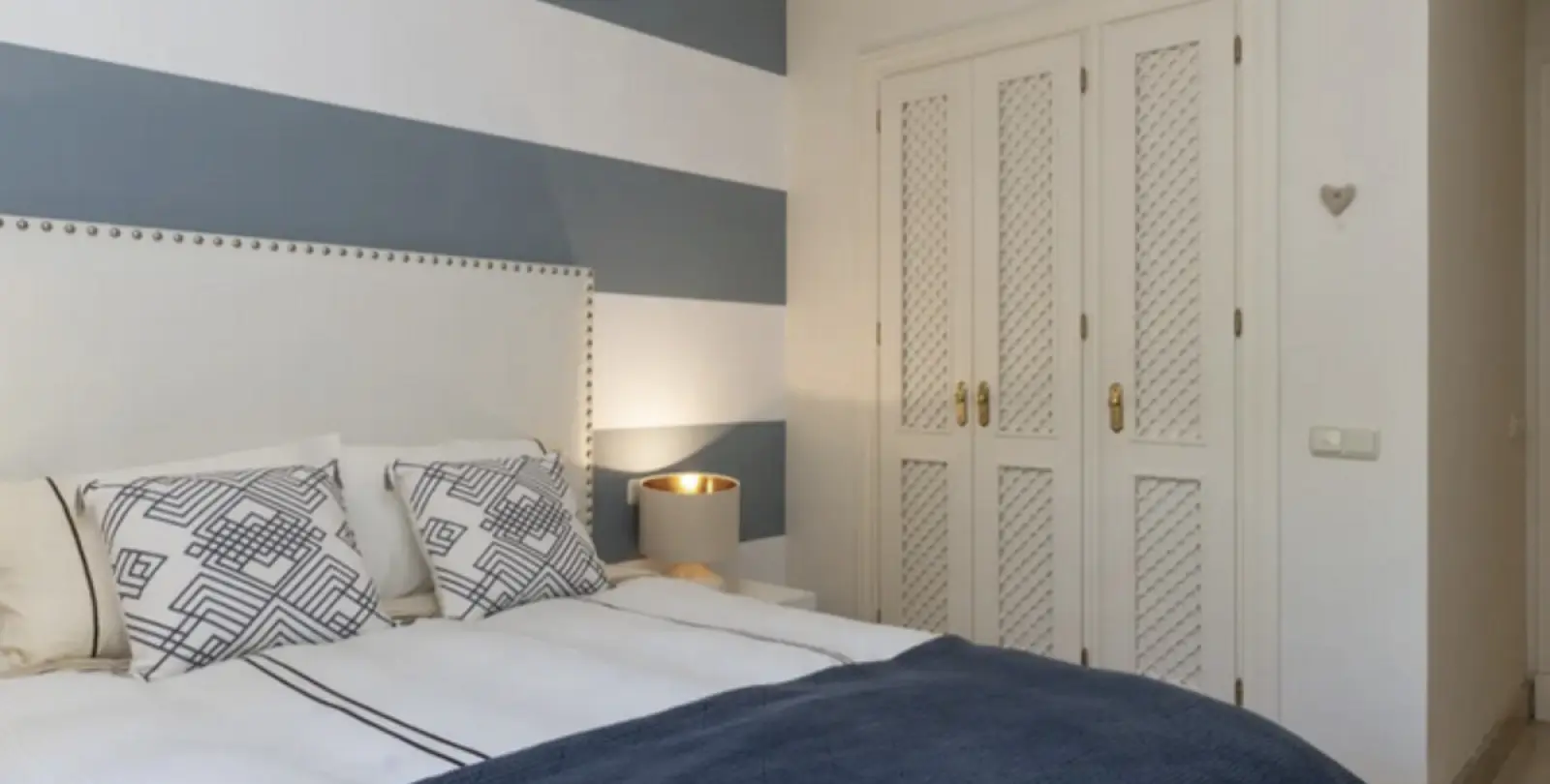 Long-term rent of middle floor apartment in Nueva Andalucía 3