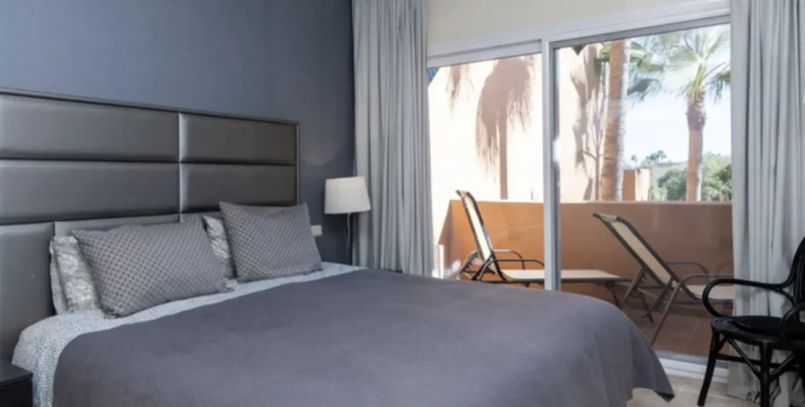 Long-term rent of middle floor apartment in Nueva Andalucía 4
